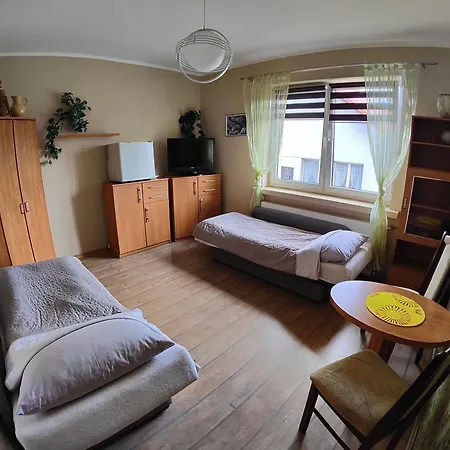 Rum i privatbostad U Eli *